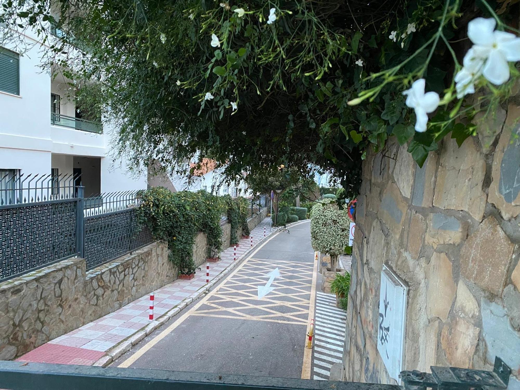 Estudio Con Vistas Mar Junto A Puerto Marina Apartament *